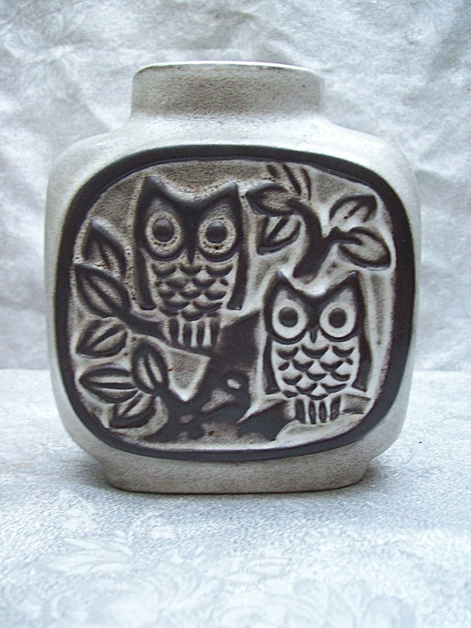 howard pierce owl vase